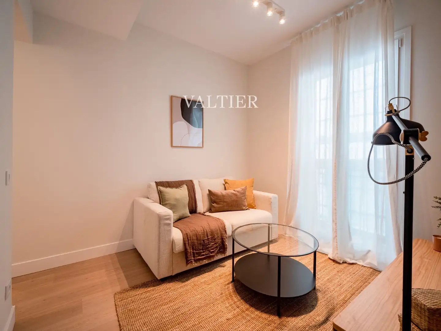 Schlafzimmer von Wohnung zur Miete in Madrid mit Klimaanlage, Heizung und Möbliert