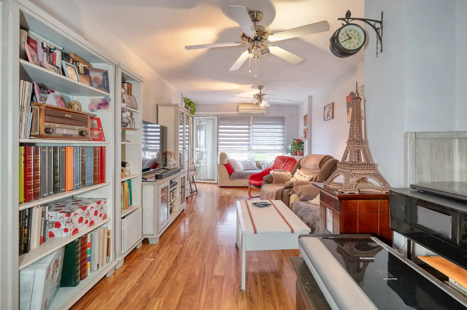 Sala de estar de Piso en venta en Alicante / Alacant con Aire acondicionado, Calefacción y Parquet