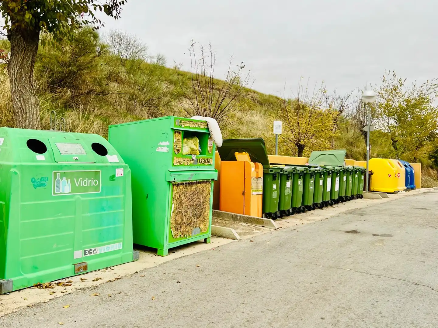 Vista exterior de Finca rústica en venda en Illana amb Jardí privat i Moblat