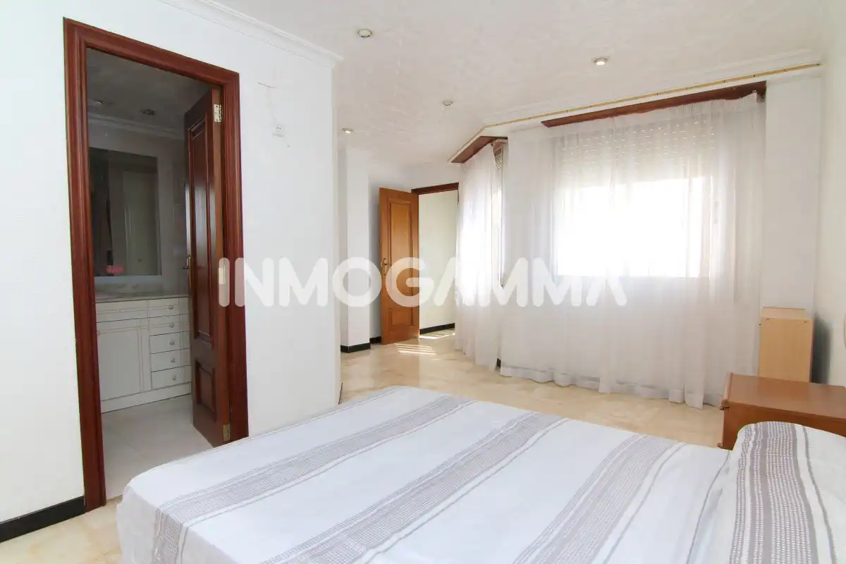 Habitación de Dúplex en venta en Cullera con Terraza