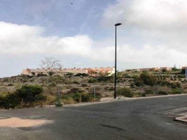 Terrenys i solars en venda a S-R12
