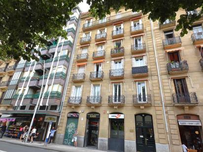 Exterior view of Flat for sale in Donostia - San Sebastián   with Heating, Private garden and Balcony