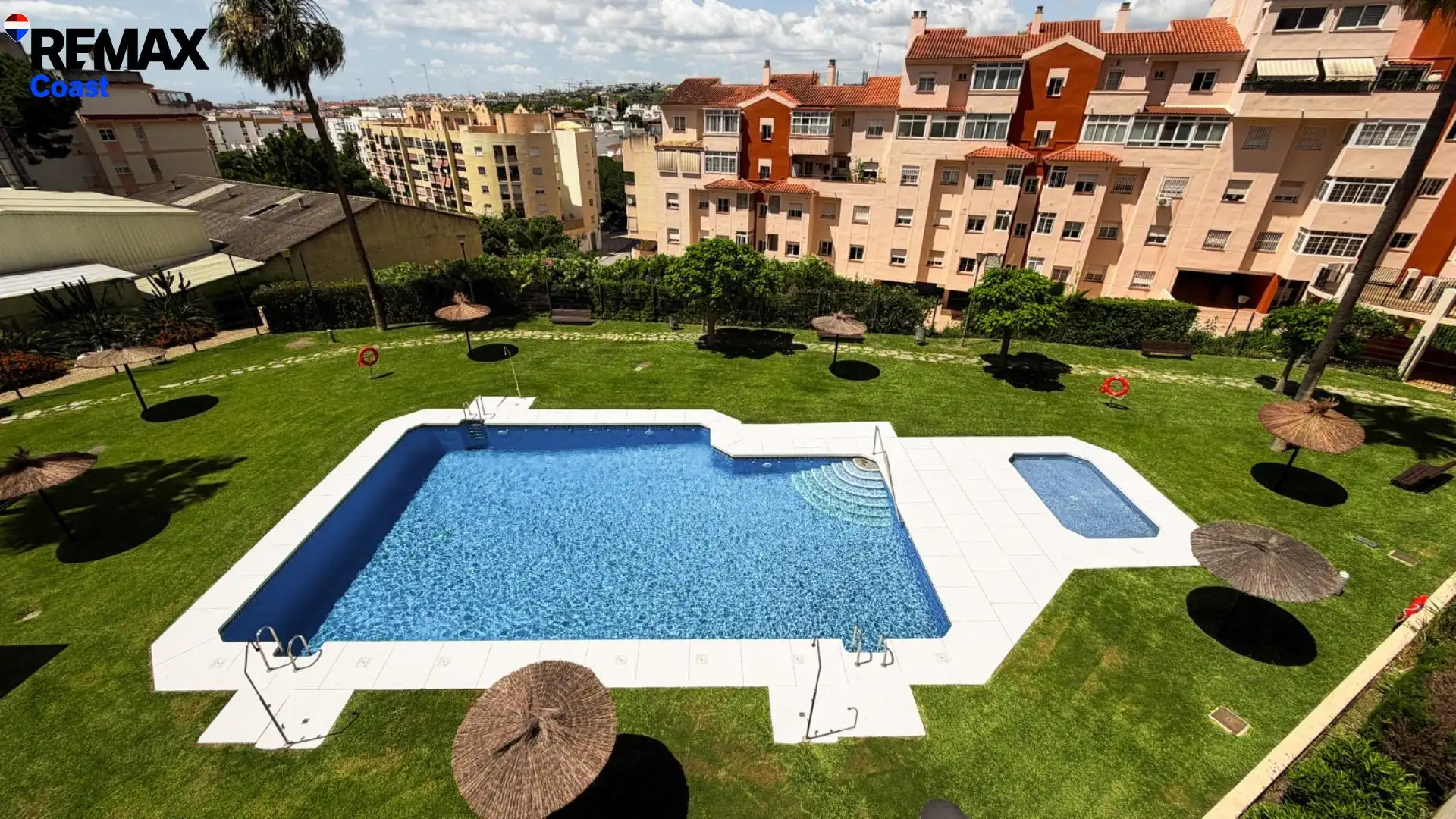 Piscina de Àtic en venda en Estepona amb Aire condicionat i Piscina comunitària