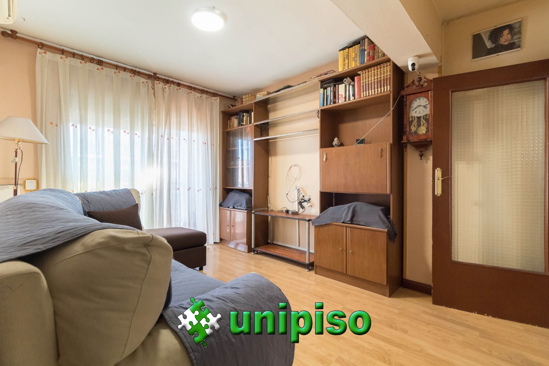 Living room of Flat for sale in Leganés  with Air Conditioner, Parquet flooring and Terrace
