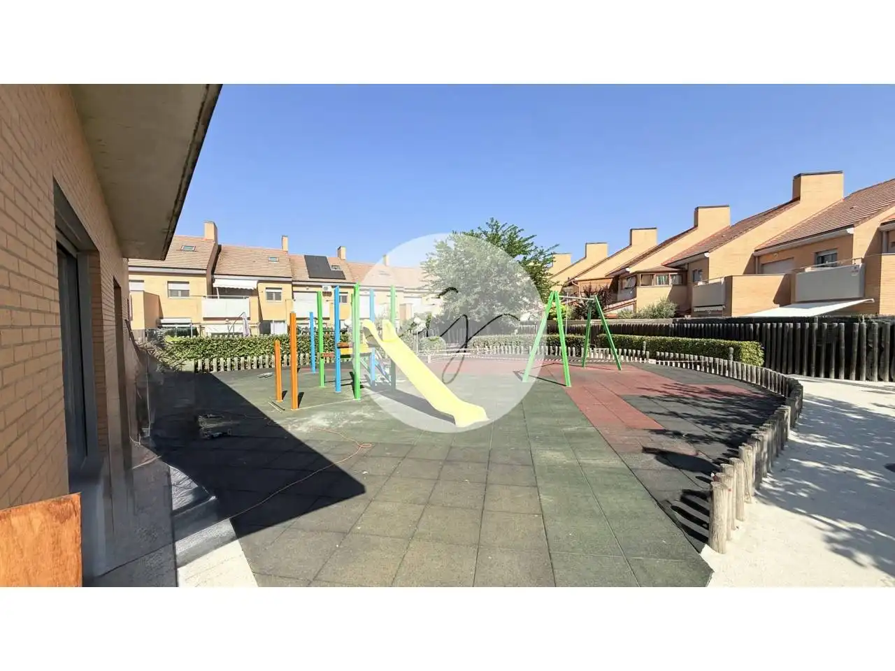 Exterior view of Detached homes for sale in Aldeamayor de San Martín  with Heating, Private garden and Terrace