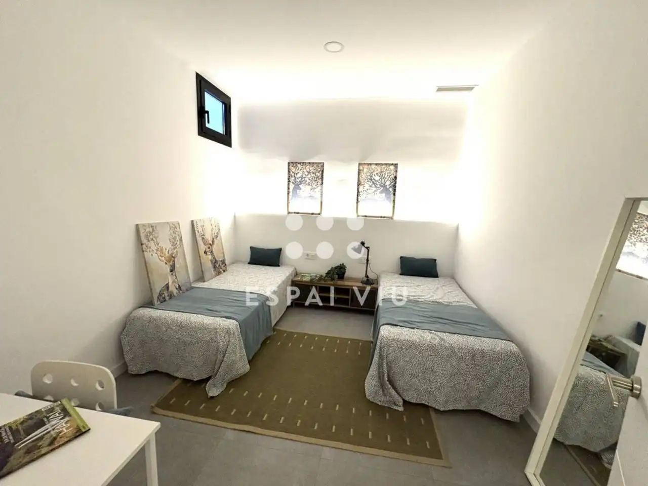 Schlafzimmer von Haus oder Chalet zum Verkauf in Terrassa mit Klimaanlage, Heizung und Privatgarten