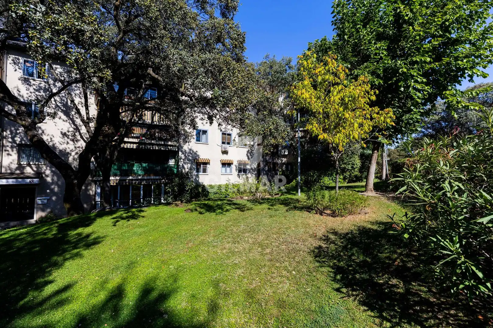 Jardín de Piso en venta en Collado Villalba con Calefacción, Jardín privado y Piscina