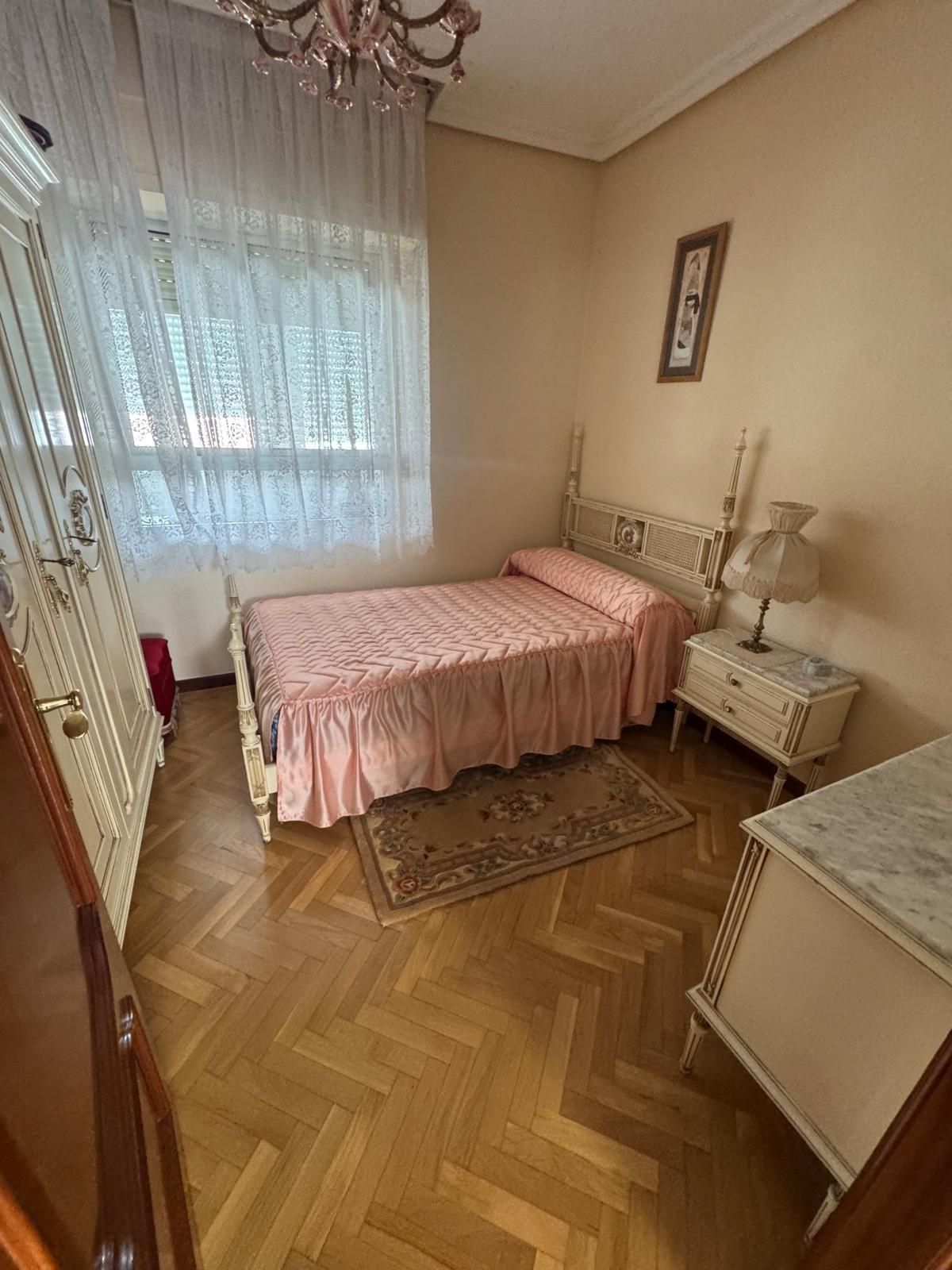 Apartment for sale in Avenida SEGOVIA, Delicias