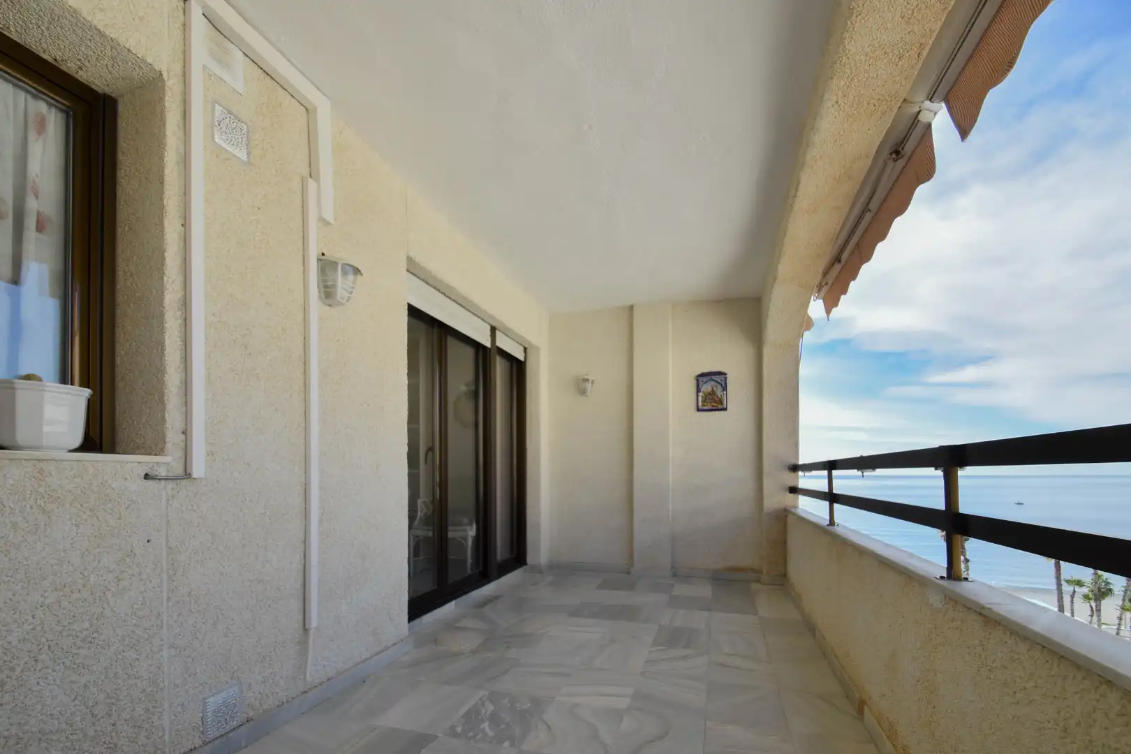 Wohnungen zum Verkauf in Almuñécar mit Klimaanlage, Terrasse und Möbliert