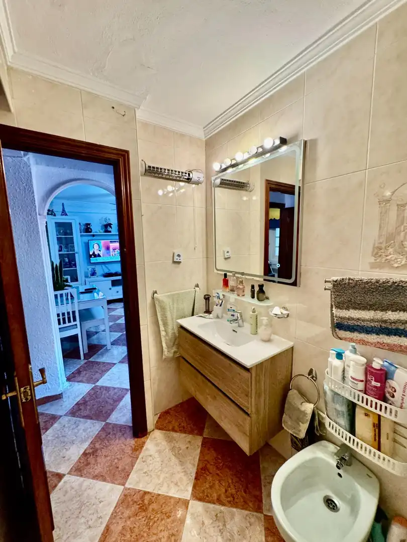 Bathroom of Flat for sale in Málaga  with Air Conditioner