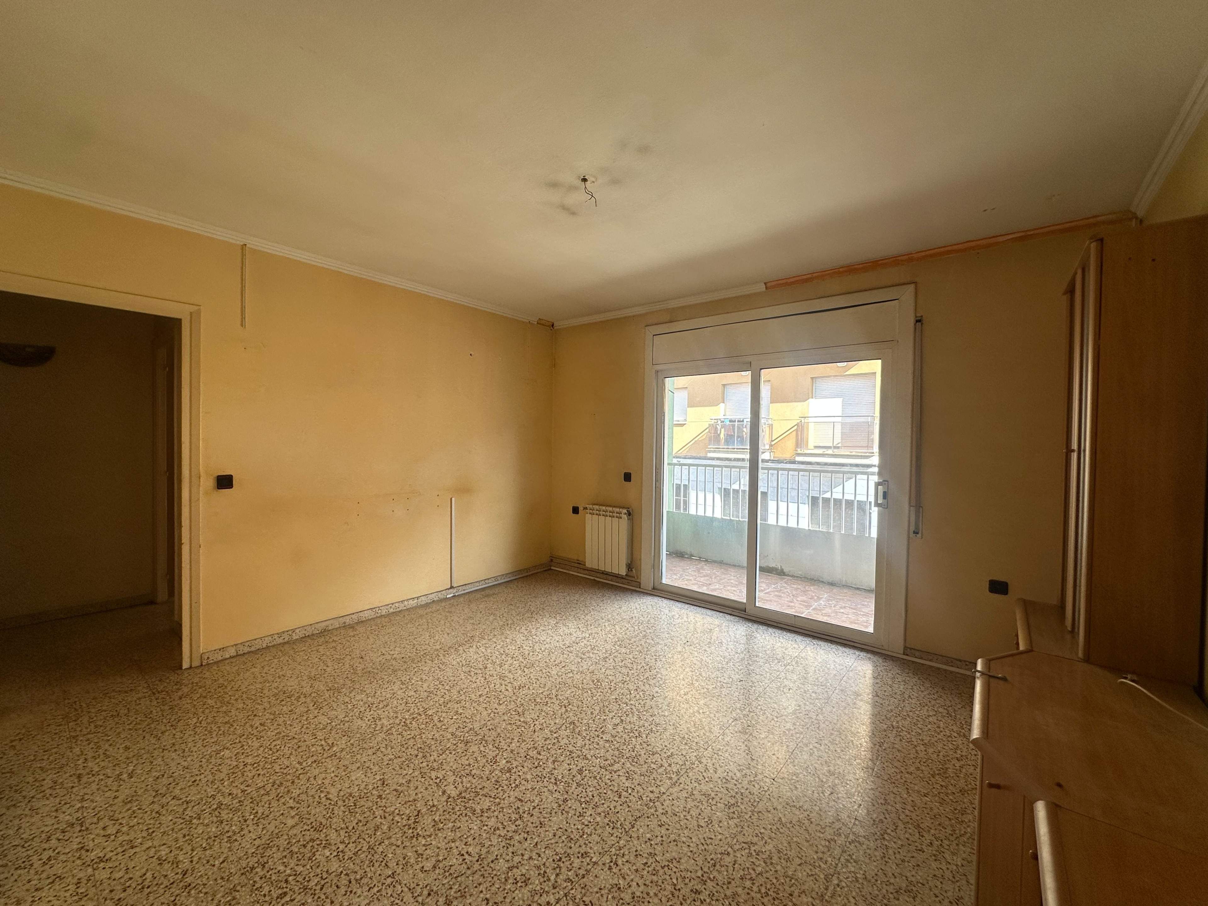 Living room of Flat for sale in Esparreguera
