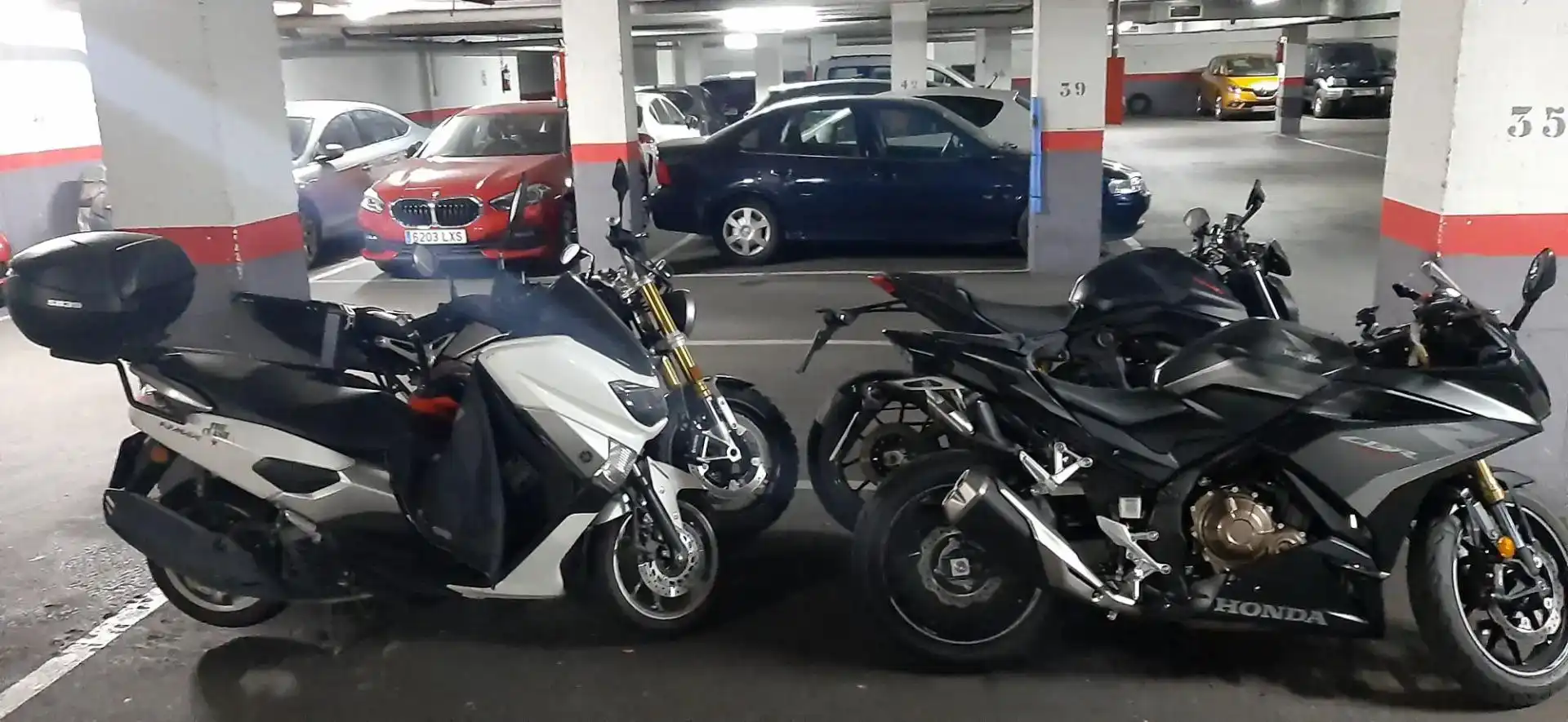 Parking of Garage for rent in Madrid