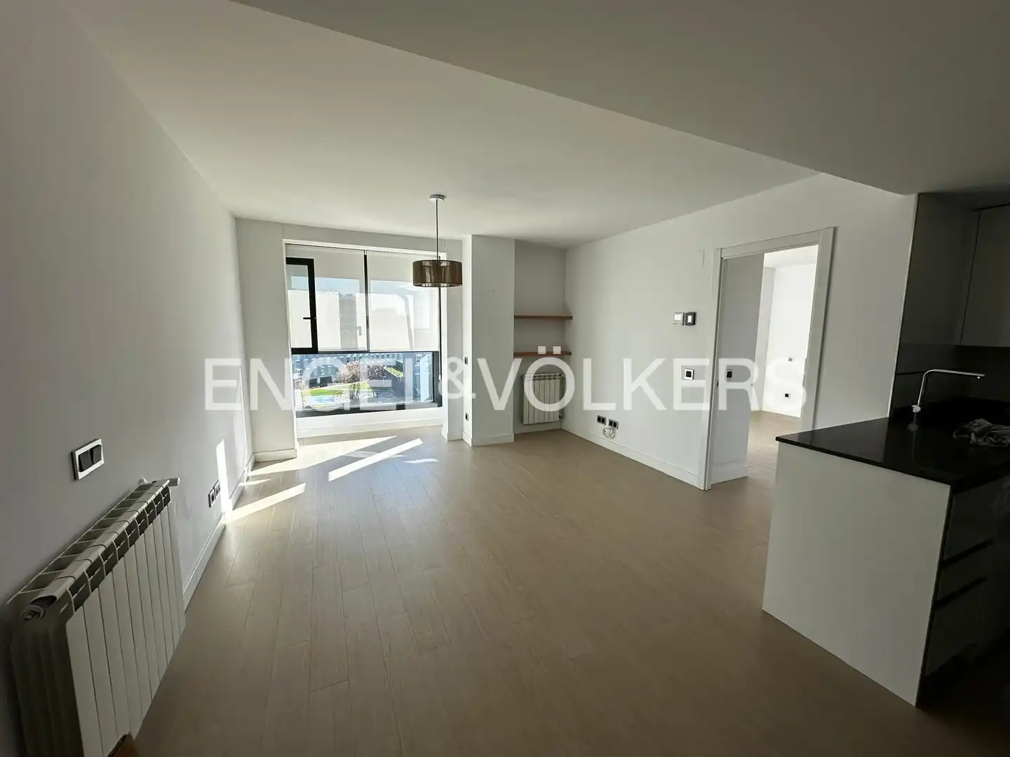 Sala de estar de Piso de alquiler en Madrid con Aire acondicionado, Calefacción y Jardín privado