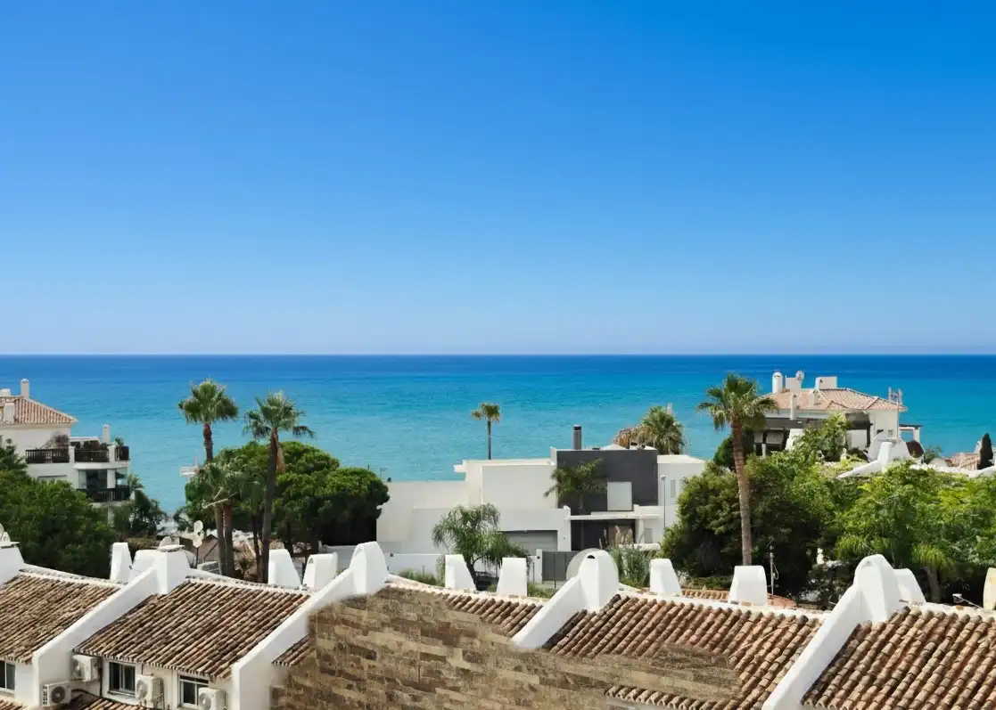 Außenansicht von Dachboden zur Miete in Mijas mit Klimaanlage, Heizung und Privatgarten