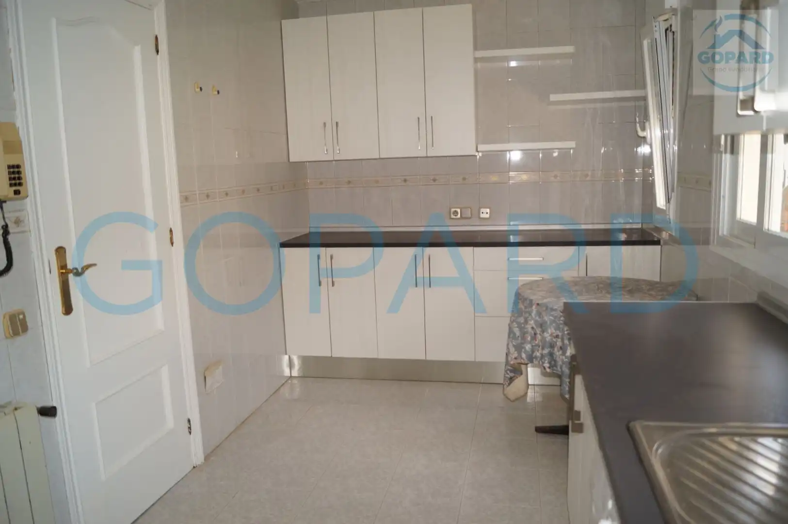 Kitchen of Detached homes for rent in Valdemorillo  with Heating, Private garden and Storage room