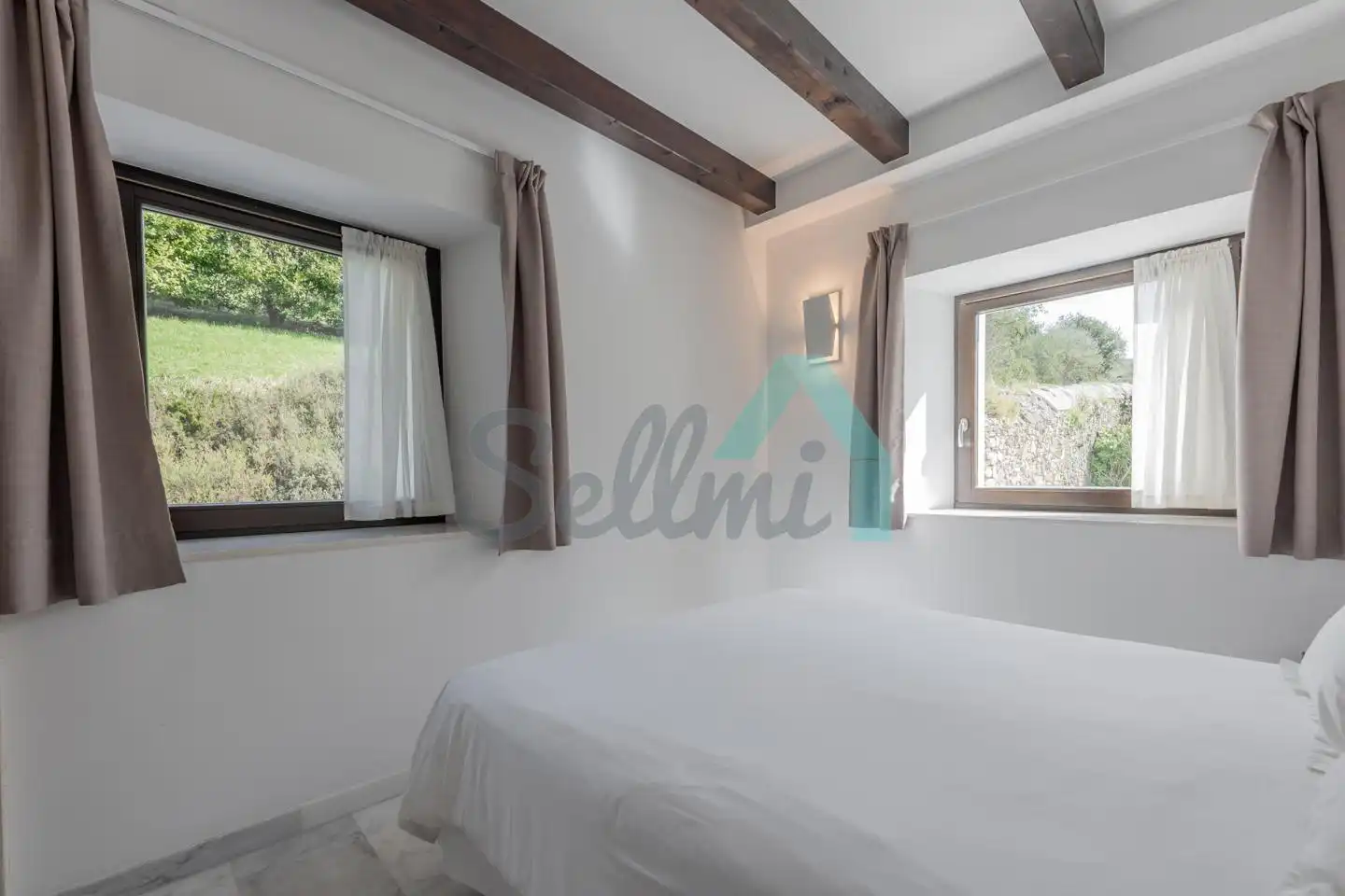 Dormitori de Casa o xalet en venda en Valdés - Luarca amb Calefacció, Jardí privat i Terrassa