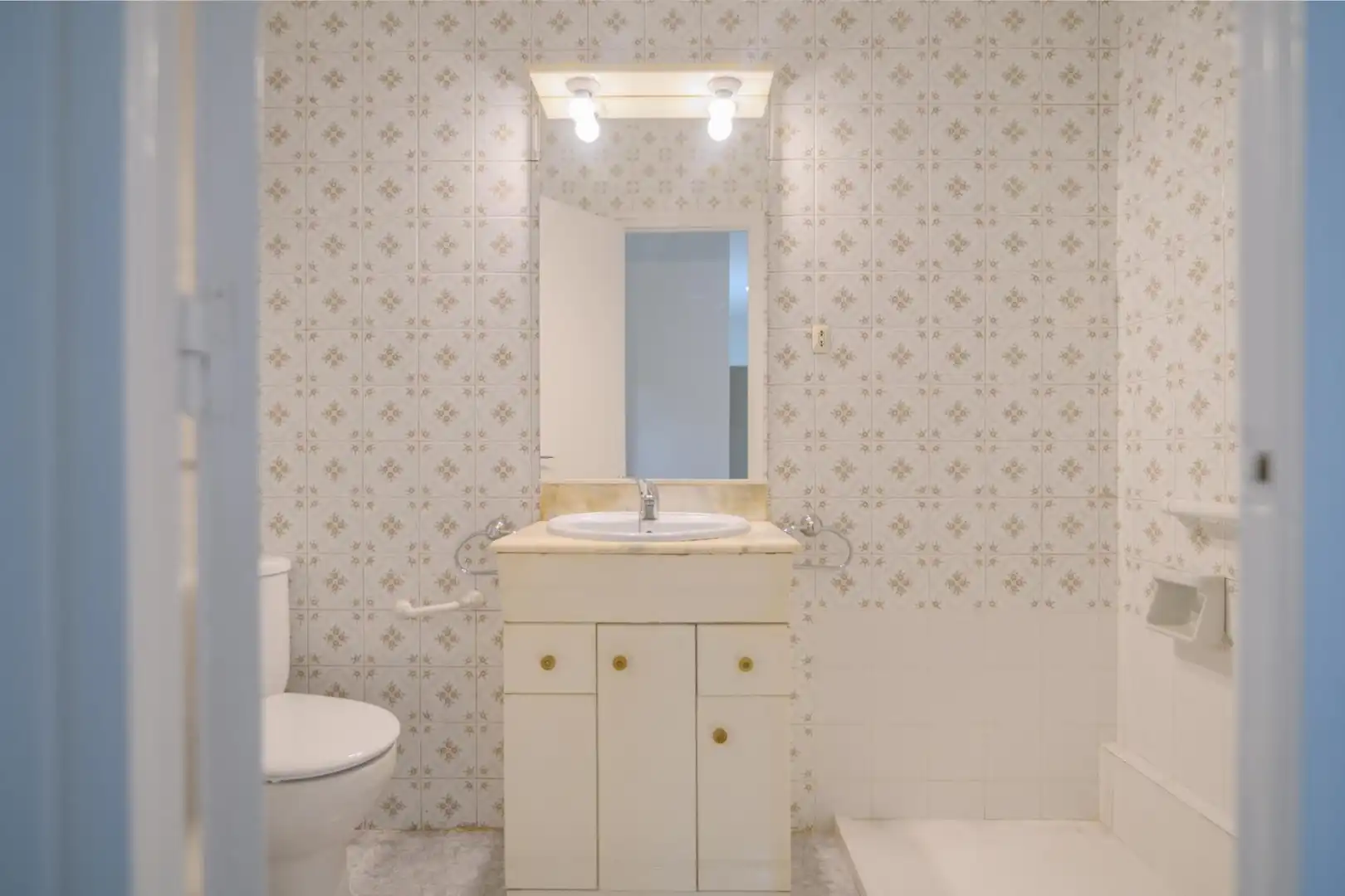 Bathroom of Flat for sale in Manresa  with Heating, Storage room and Balcony