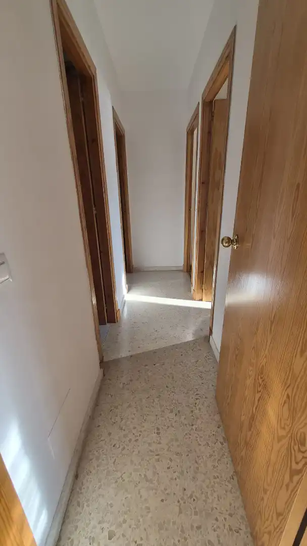 Flat for sale in Algeciras  with Air Conditioner, Terrace and Furnished