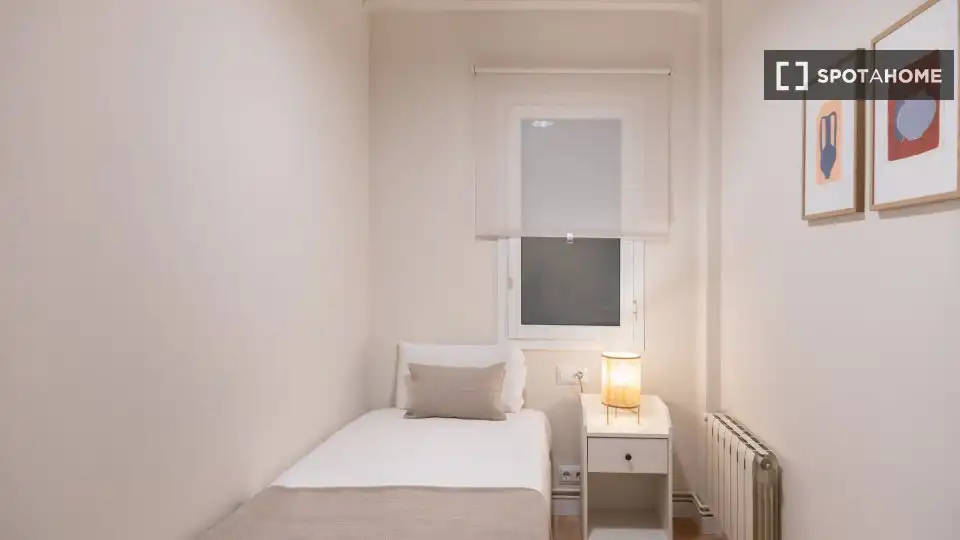 Flat with terrace to rent in Eixample, imagen 17