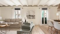 Living room of Flat for sale in  Barcelona Capital  with Air Conditioner, Heating and Balcony
