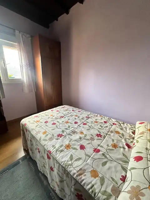 Habitación de Casa o chalet en venta en Salas con Jardín privado, Terraza y Amueblado