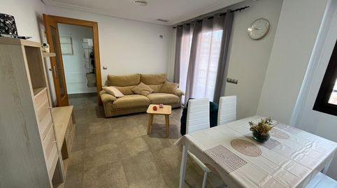 iquestBuscas una vivienda donde solo tengas que traer tu maleta? Este impecable apartamento de 2004 combina calidad, ubicacioacute, imatge 2