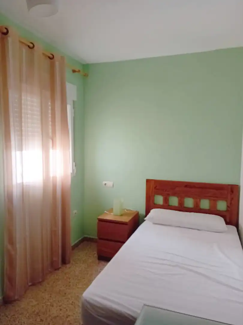 Flat for rent in Calle Fontiveros, 29, Barrio de Zaidín