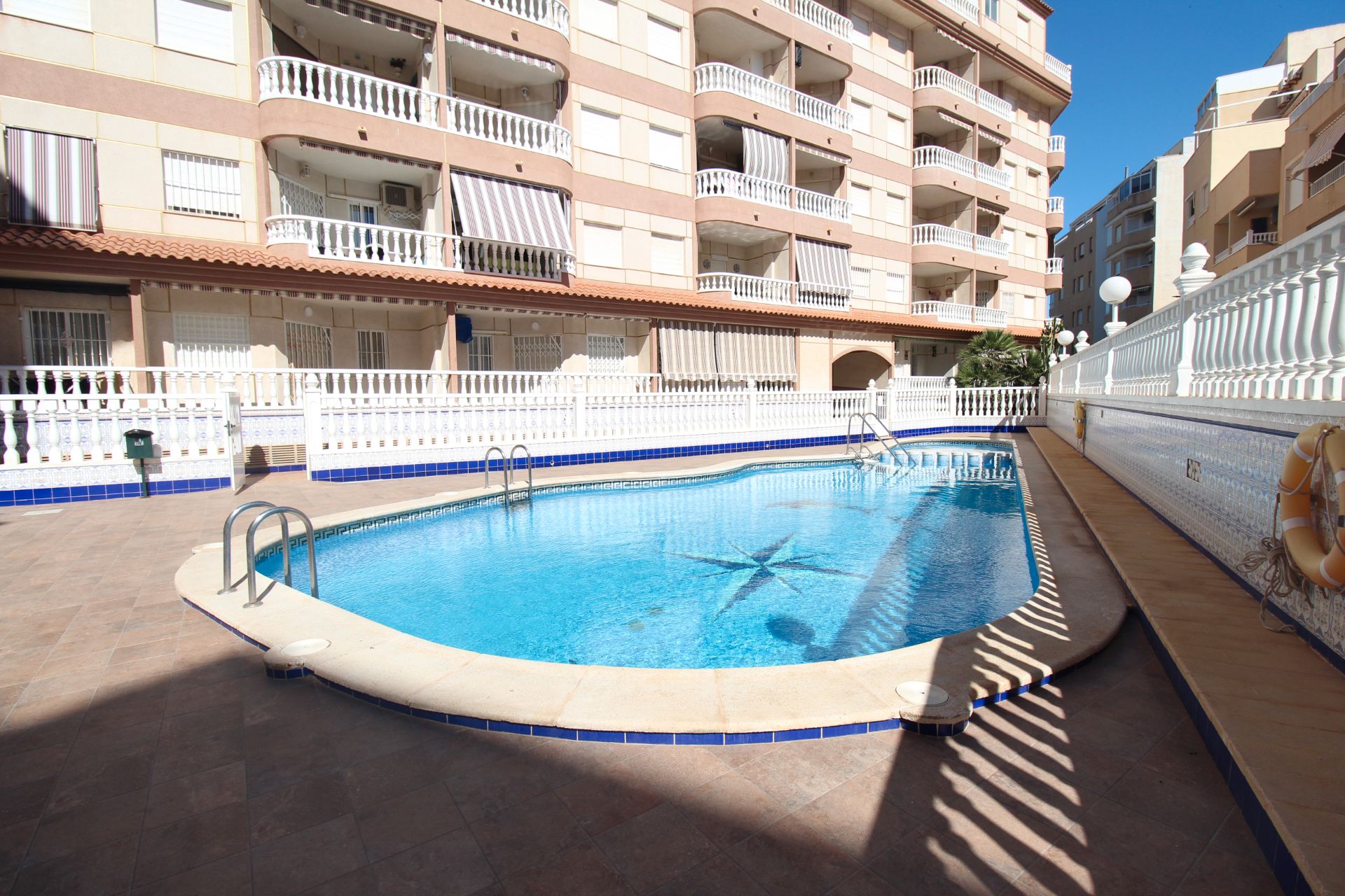 Swimming pool of Flat for sale in Torrevieja  with Air Conditioner, Terrace and Furnished