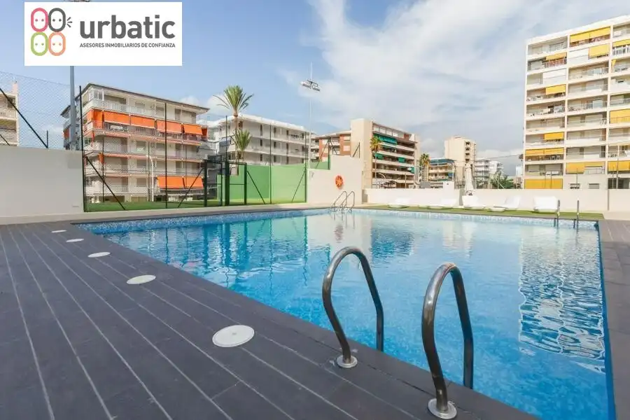 Apartamento con piscina en venta en Paseo MARITIM NEPTU 63, imagen 7