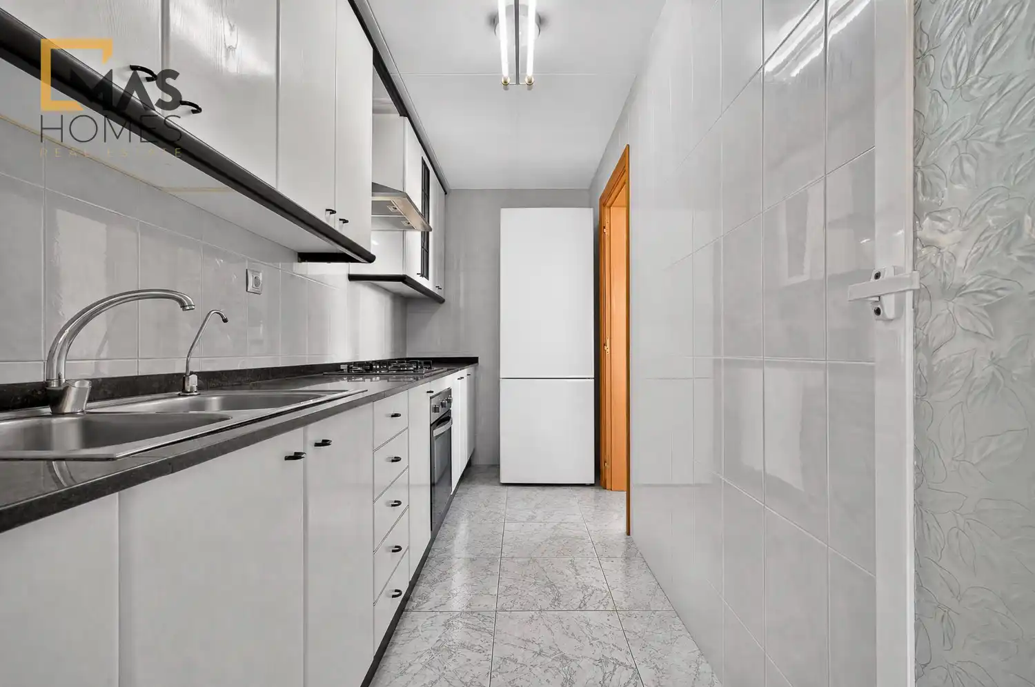 Cocina de Piso en venta en Terrassa con Terraza