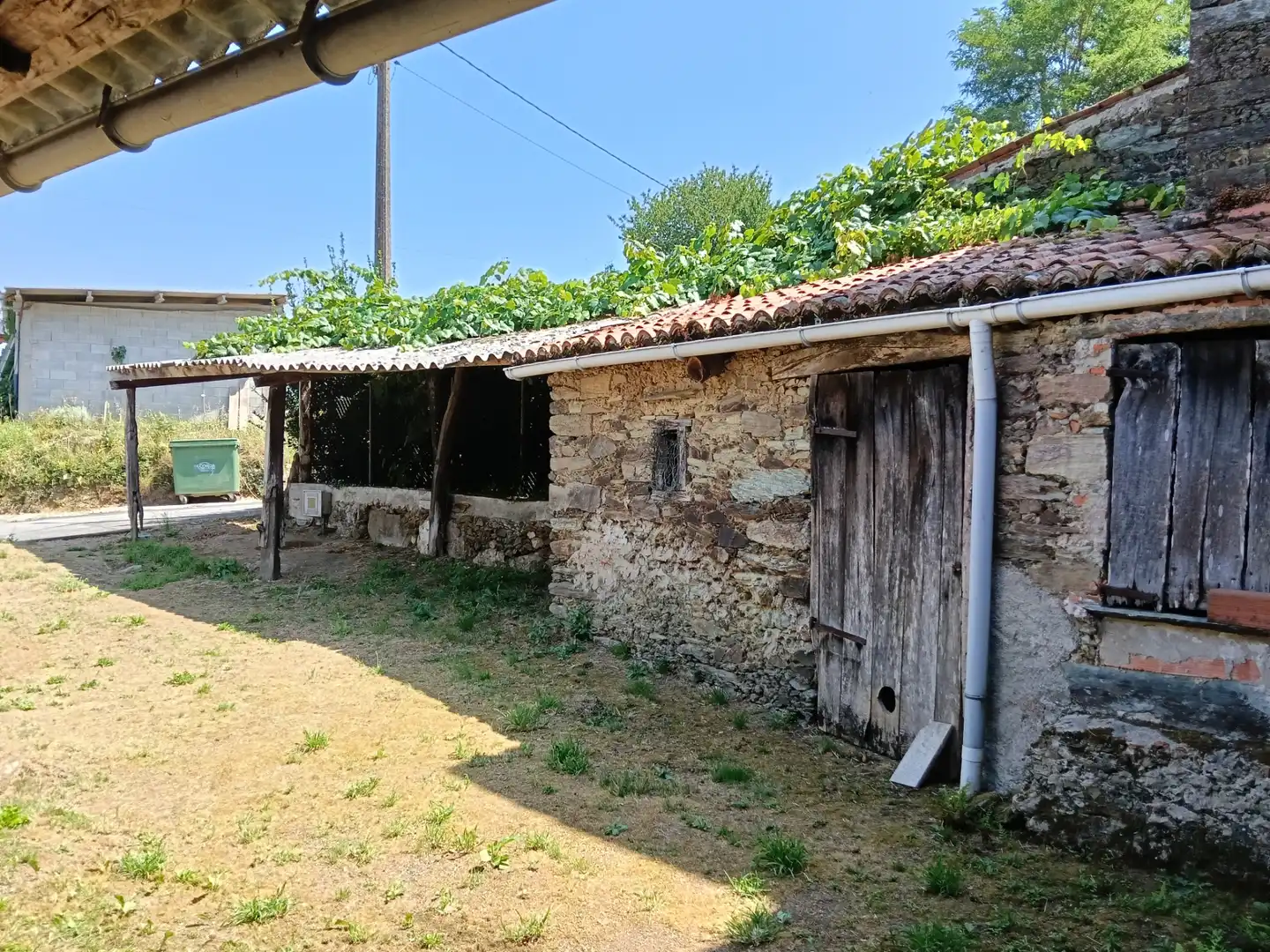 Vista exterior de Casa adosada en venta en Cesuras con Jardín privado y Trastero