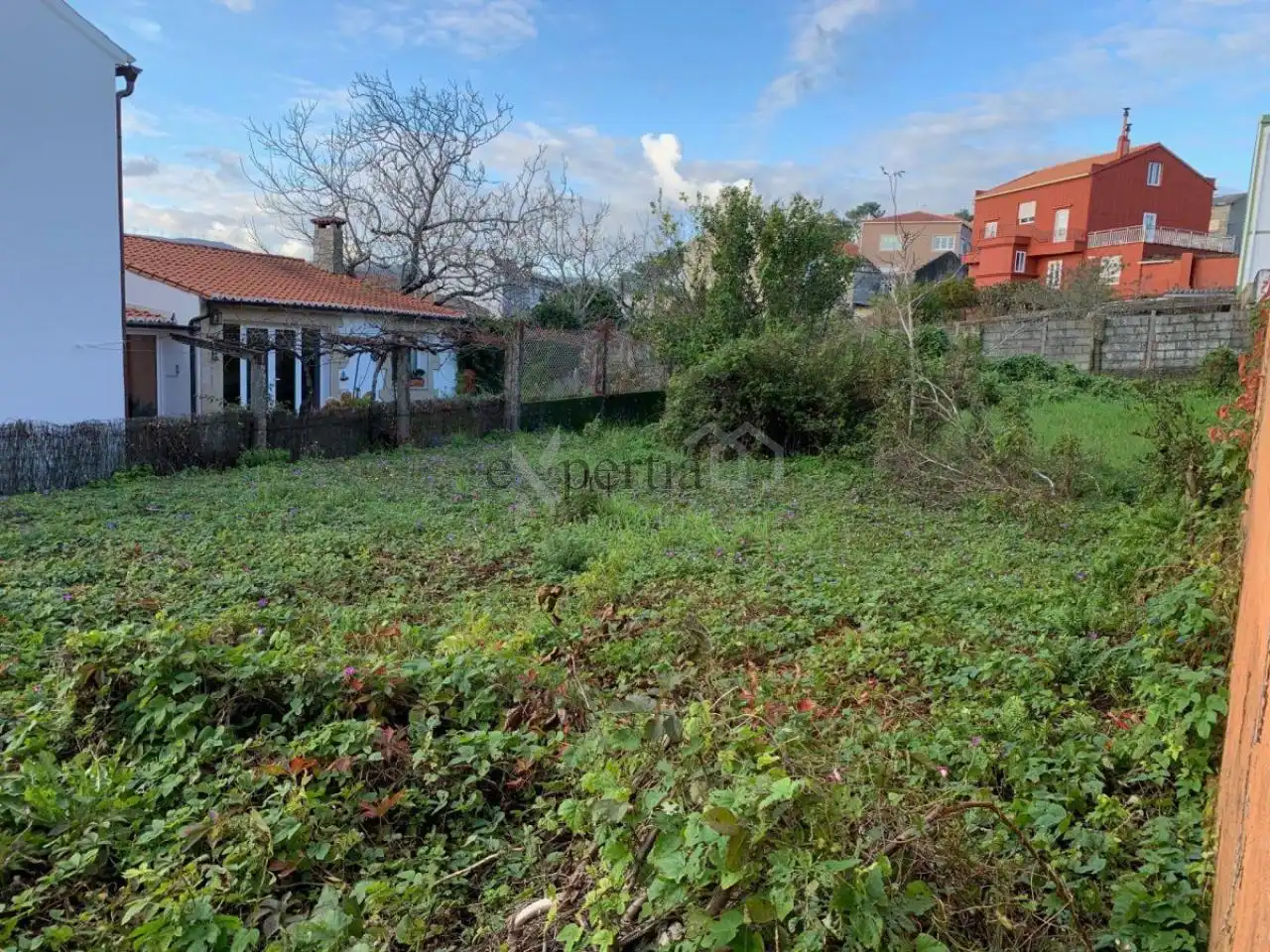 Wohnbaugrundstück zum Verkauf in Boiro, imagen 3