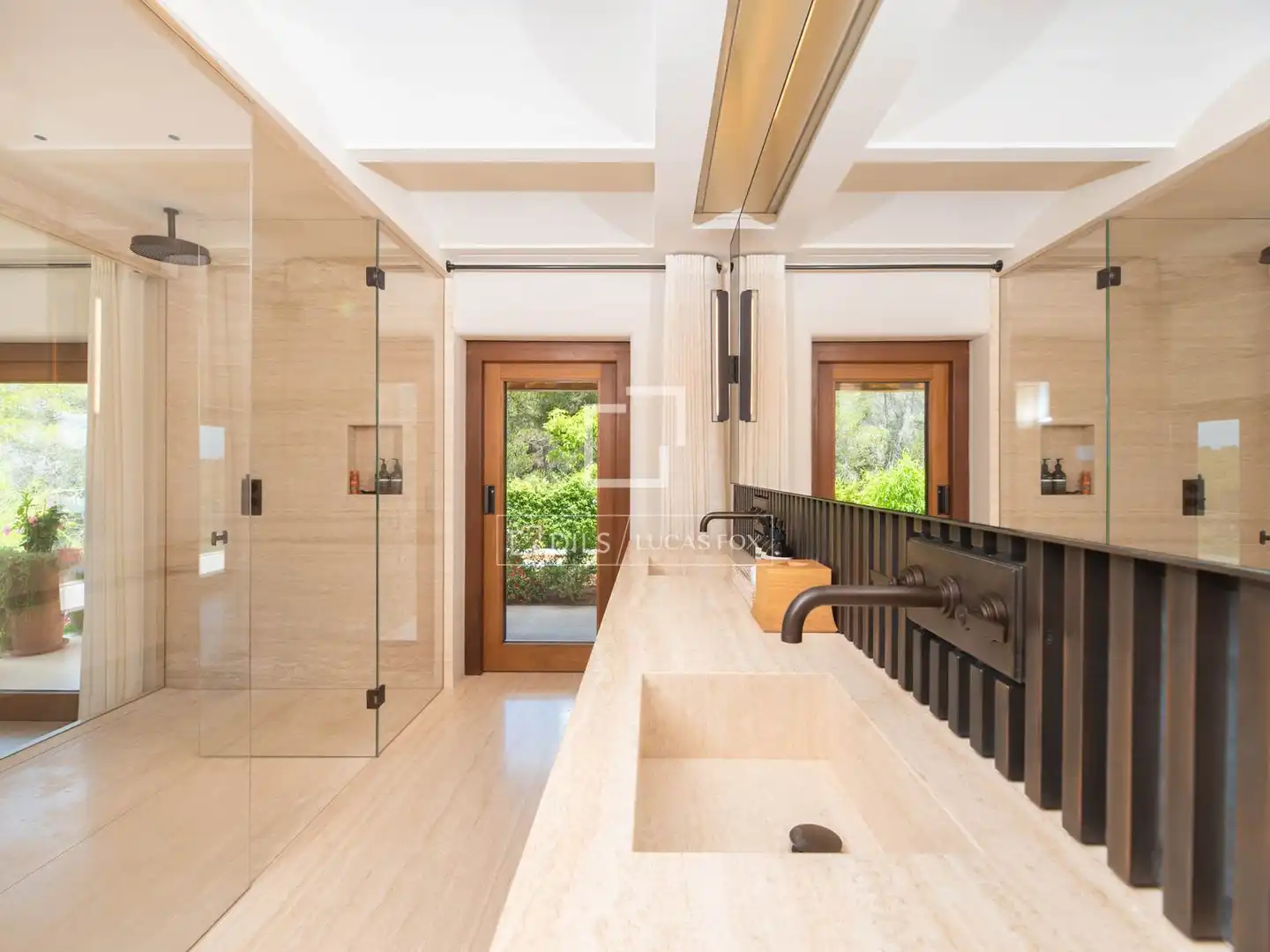 Baño de Casa o chalet en venta en Santa Eulària des Riu con Aire acondicionado, Calefacción y Jardín privado