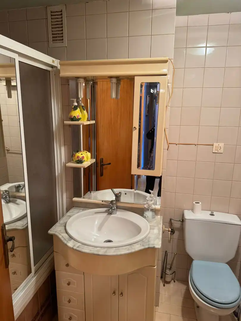 Bathroom of Flat for sale in Brea de Aragón  with Heating and Storage room