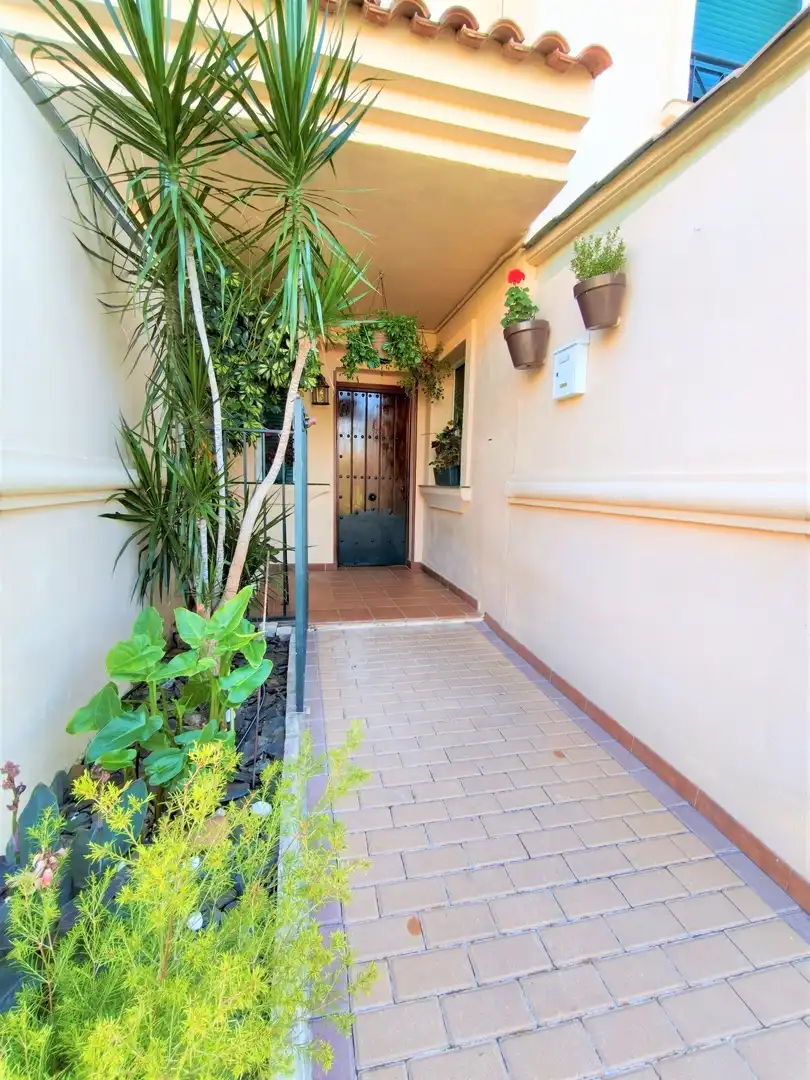 Wohnung mit Pool zum Verkauf in Costa Esuri, imagen 2