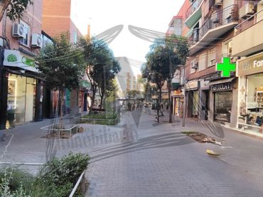 Flat for sale in Calle de la Laguna 50