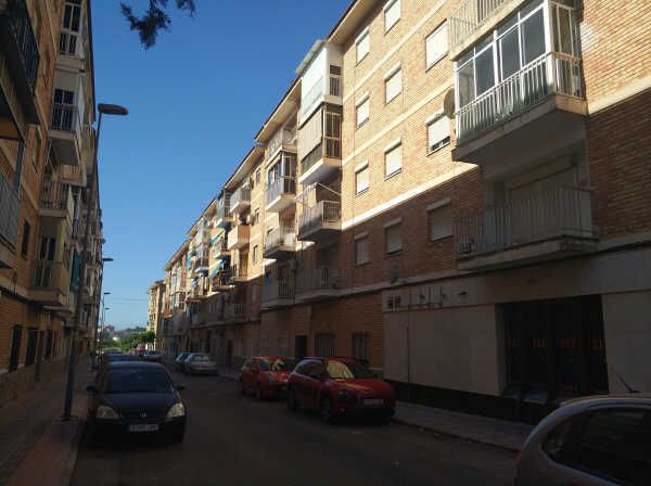 Piso en venta en Alhucemas, Barrio de Peral - San Félix