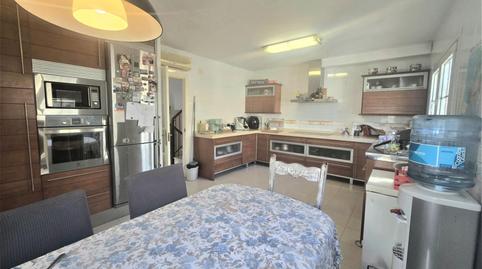 Foto 3 de Casa adosada en venda a Playamar - Benyamina, Málaga