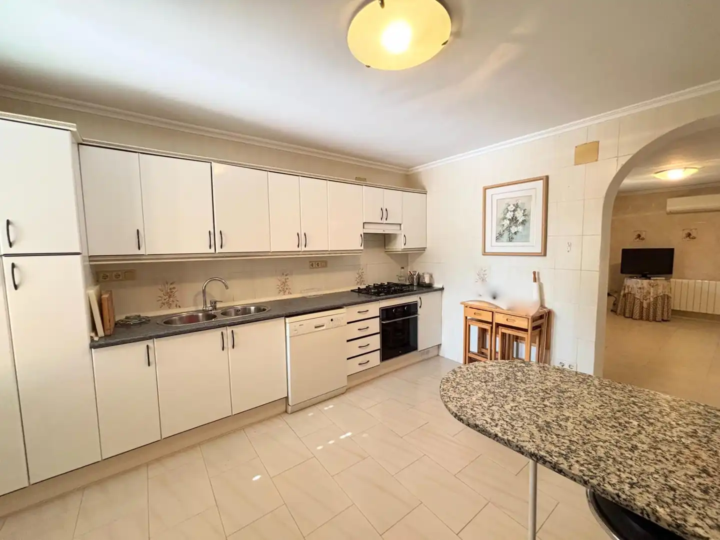 Küche von Haus oder Chalet zum Verkauf in Benidorm mit Klimaanlage, Terrasse und Schwimmbad