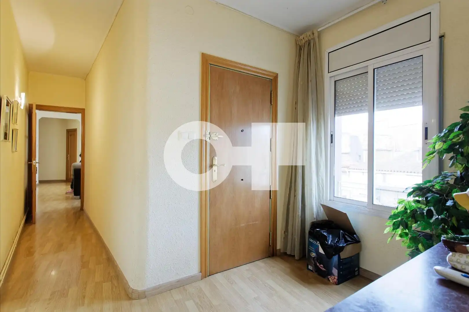 Habitación de Piso en venta en Cornellà de Llobregat con Aire acondicionado, Calefacción y Parquet