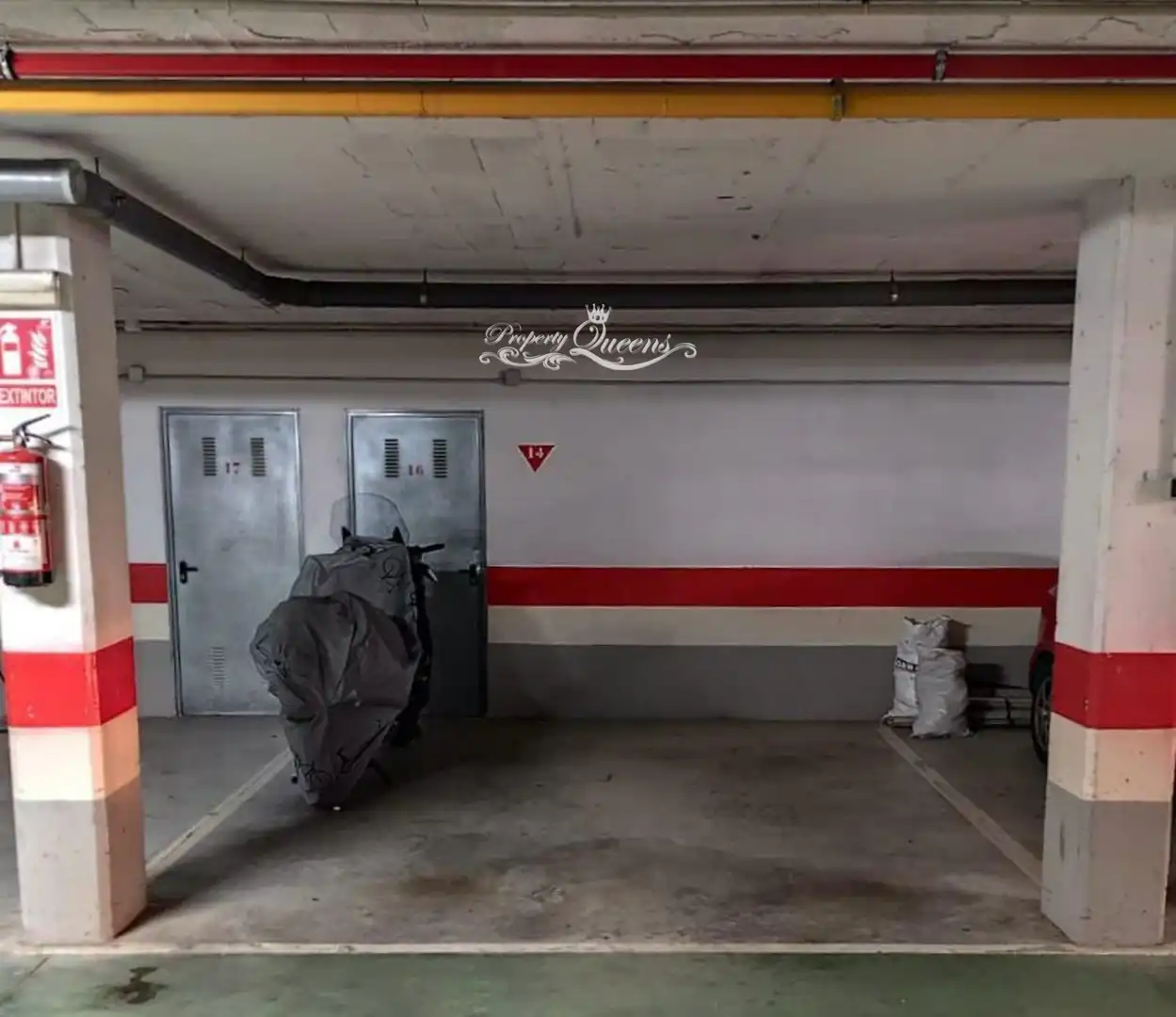 Parking of Flat for rent in Mijas Golf