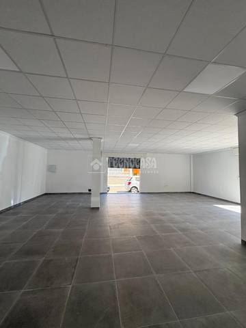 Local comercial en Alquiler en Rioja