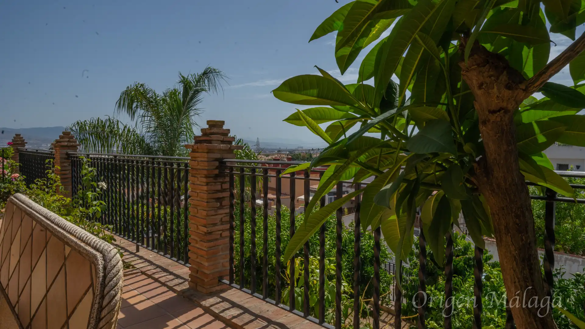 Terraza de Casa o chalet en venta en Alhaurín de la Torre con Aire acondicionado, Calefacción y Jardín privado