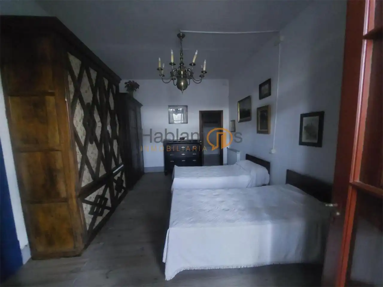 Habitación de Casa o chalet en venta en Vilagarcía de Arousa con Calefacción, Jardín privado y Trastero