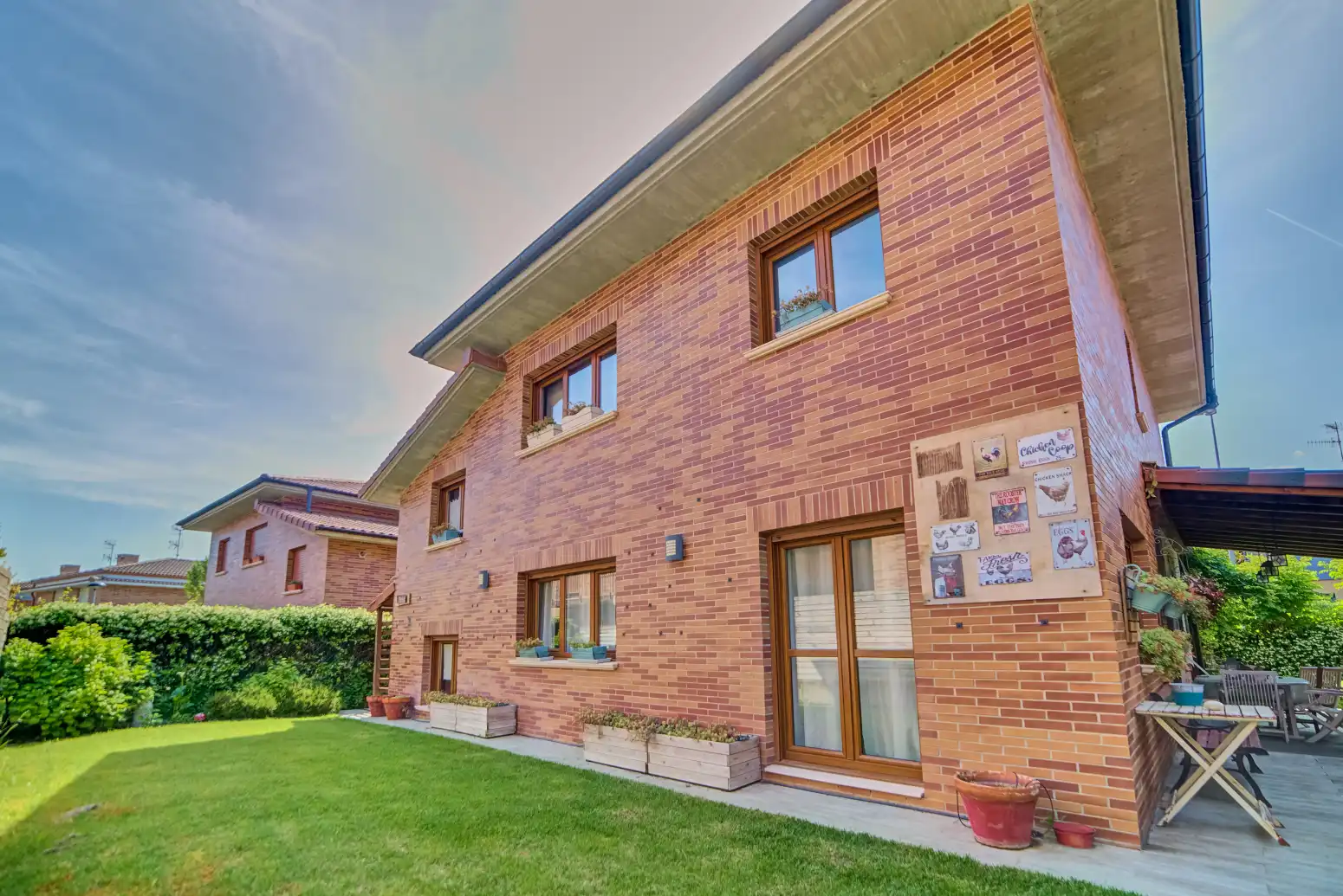 Vista exterior de Casa o chalet en venta en Orkoien con Calefacción, Parquet y Terraza