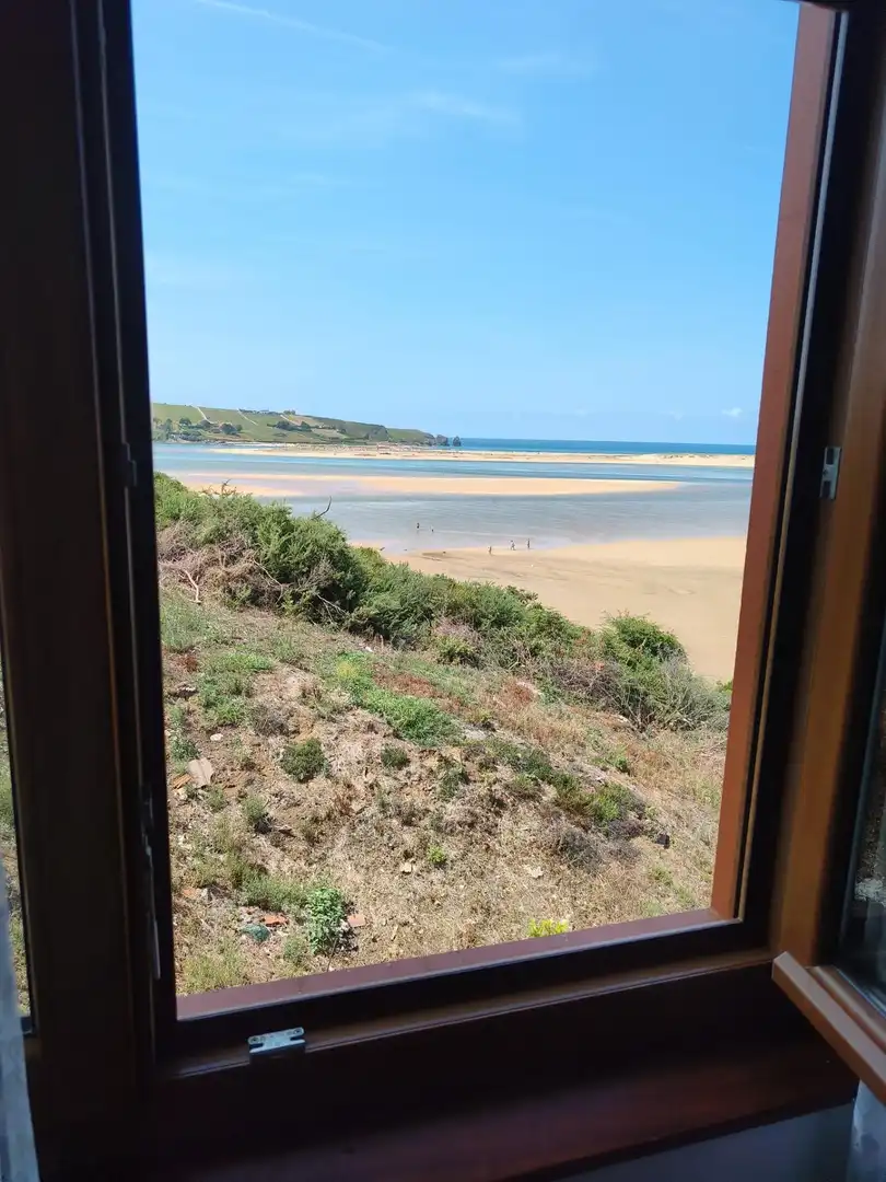 Casa o xalet en venda en Miengo amb Calefacció, Terrassa i Moblat