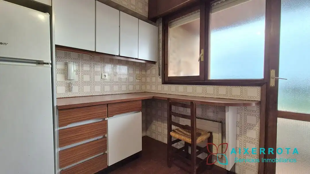 Cocina de Apartamento en venta en Getxo  con Calefacción, Terraza y Balcón
