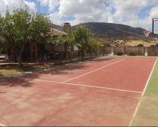 Vista exterior de Casa o xalet en venda en Porzuna amb Terrassa i Piscina