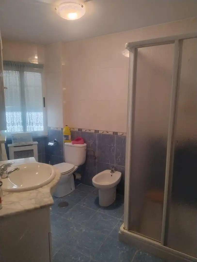 Baño de Piso en venta en Ciudad Real con Aire acondicionado, Calefacción y Amueblado