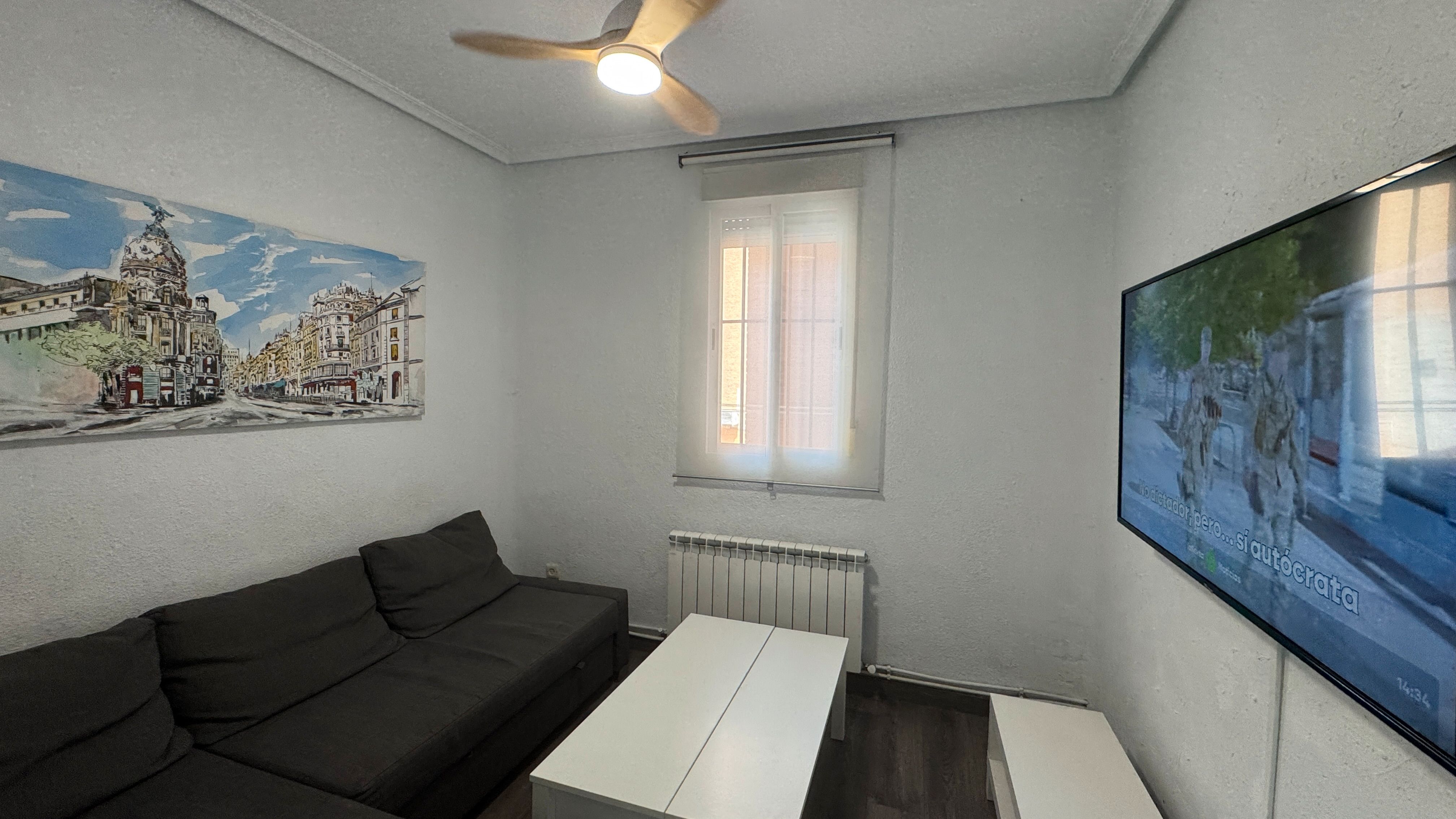 Flat for sale in Calle de Antonio López, Comillas